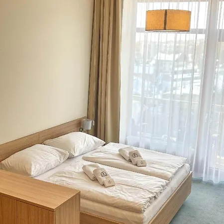 Hotelovy Alfred C407 Üdülőközpont *